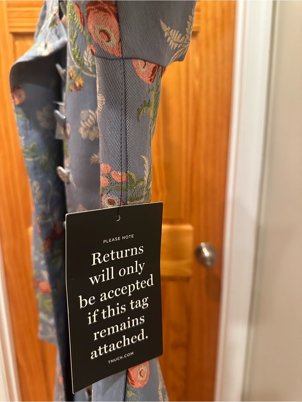 Light Blue Floral Long Coat- Will fit more Sz Large/ XL - Picture 14 of 16